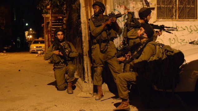 بالأسماء: الاحتلال يشن حملة اعتقالات بالضفة والقدس