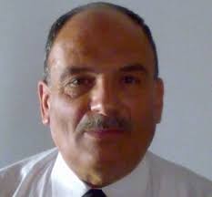 محمد اشتية والسباحة في وهم