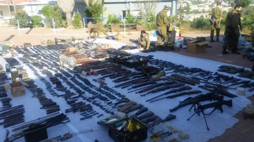 قـ7 العبرية: ضبط 220 قطعة سلاح وإغلاق 35 ورشة بالضفة