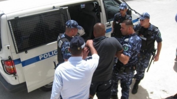 القبض على 3 أشخاص لتجريفهم موقع أثري في جنين