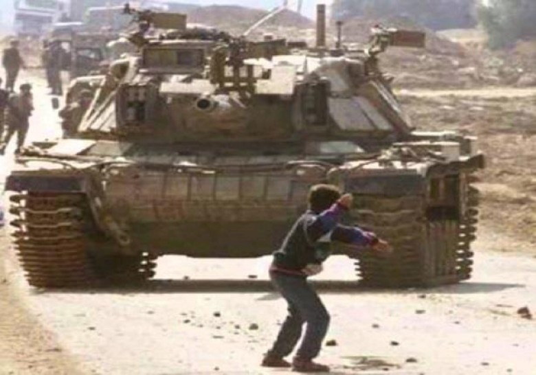 الذكرى السابعة عشر لاستشهاد الطفل "فارس عودة"