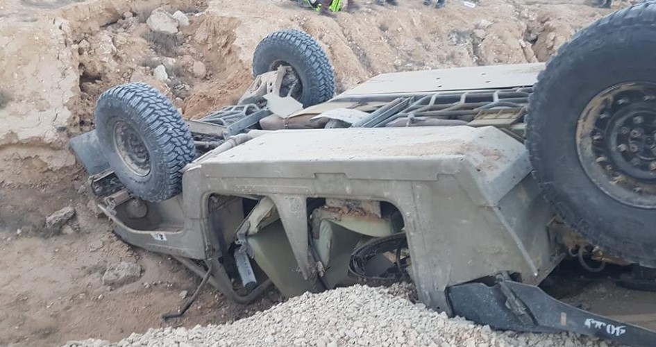 إصابة جنديين إسرائيليين جراء انقلاب مركبة عسكرية