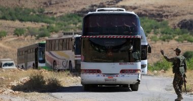 إجلاء مقاتلي سرايا أهل الشام ولاجئين من لبنان إلى سوريا