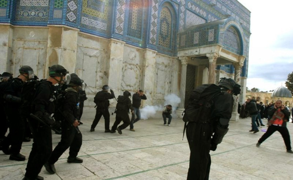 "شؤون القدس" بالمنظمة تحذر من الهجمة الصهيونية على المسجد الأقصى