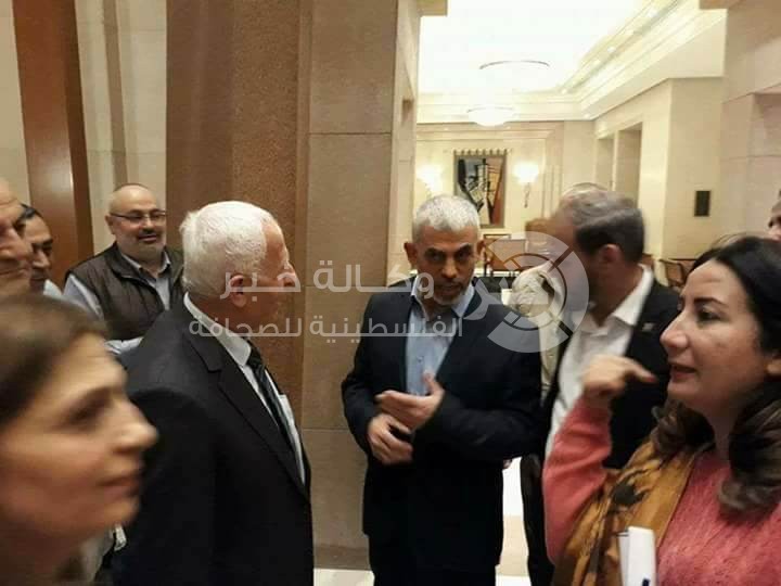انتهاء اللقاء الأول بعد 11 ساعة متواصلة