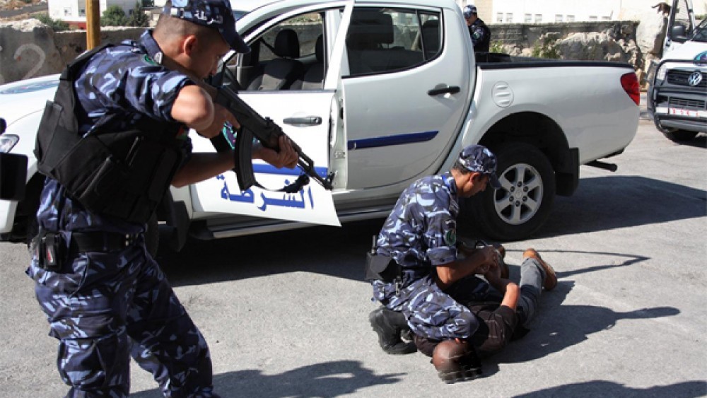 القبض على "7" أشخاص بتهمتي حجز الحرية والسرقة في أريحا