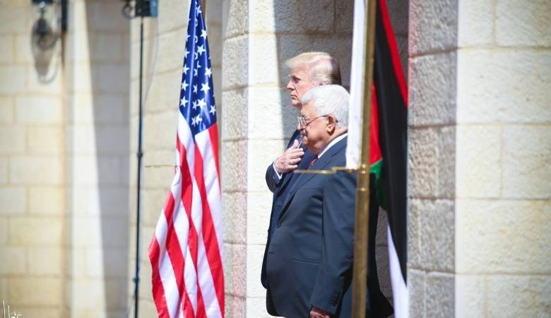 مصادرعبرية: لن ينقل ترامب سفارة واشنطن دون مكافأة الفلسطينيين