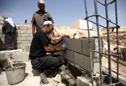انخفاض طفيف على مؤشر تكاليف المباني السكنية بالضفة خلال شباط 