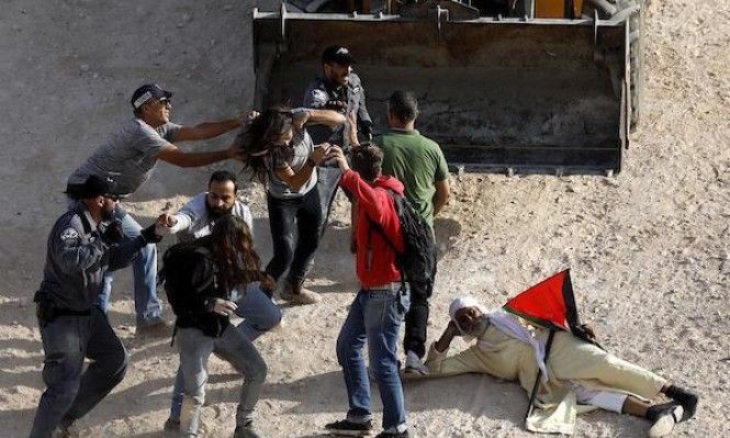 إصابات في قمع الاحتلال لمسيرة الخان الأحمر