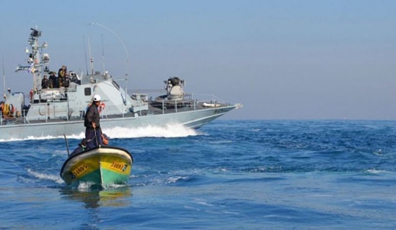 بالصور: استشهاد صياد فلسطيني برصاص الزوارق المصرية في بحر رفح