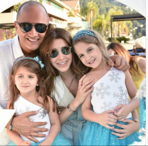 بالصورة والفيديو.. هكذا أمضت نانسي عجرم الميلاد مع عائلتها