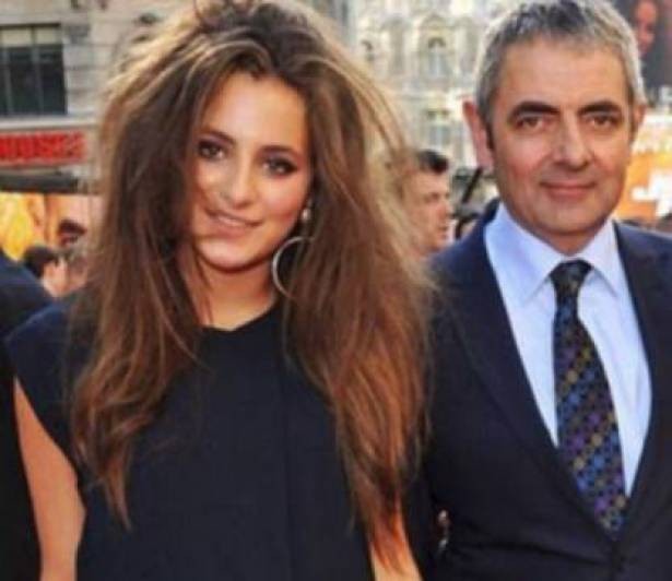 إبنة "مستر بين" تتبرأ منه بسبب ما فعله مع هذه الفتاة!