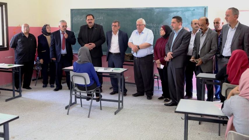 التربية تقرر إدخال مترجمي لغة إشارة للصم لامتحان الإنجاز