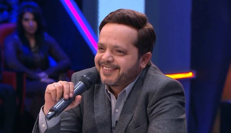 محمد هنيدي يروج لمسلسله بطريقة مبتكرة!!