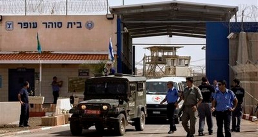 بسبب نقل مسؤولية المعابر ليد السلطة الفلسطينية