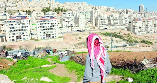 بحث سبل الحفاظ على محمية طبيعية بالخليل