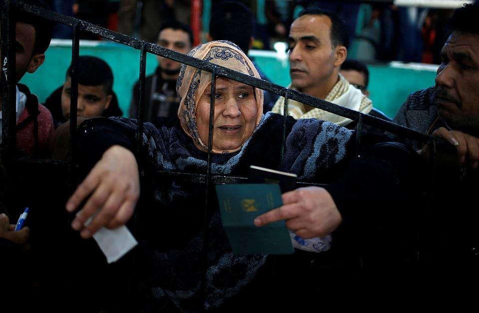 الداخلية في غزة تصدر تنويها للمسافرين عبر معبر رفح غدا الاثنين