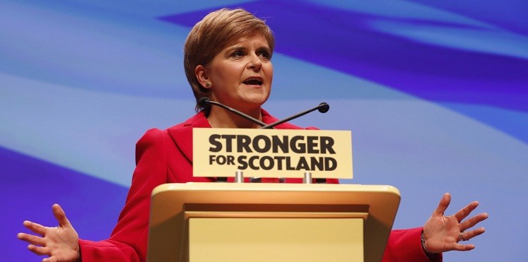 اسكتلندا تطلب من بريطانيا إجراء استفتاء على الاستقلال