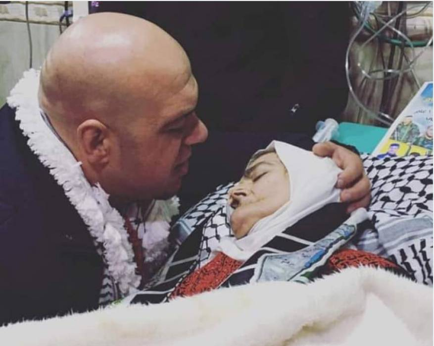وفاة والدة أسير محرر بعد يوم واحد من إطلاق سراحه