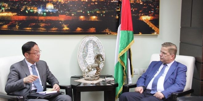 وزير الصحة يبحث مع سفير الصين سبل تعزيز التعاون المشترك