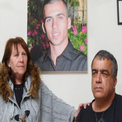 عائلة "هدار غولدن" تشن حملة ضد حكومة نتنياهو