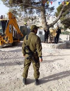 الاحتلال يهدم روضة ومركز نسوي جنوب شرق القدس