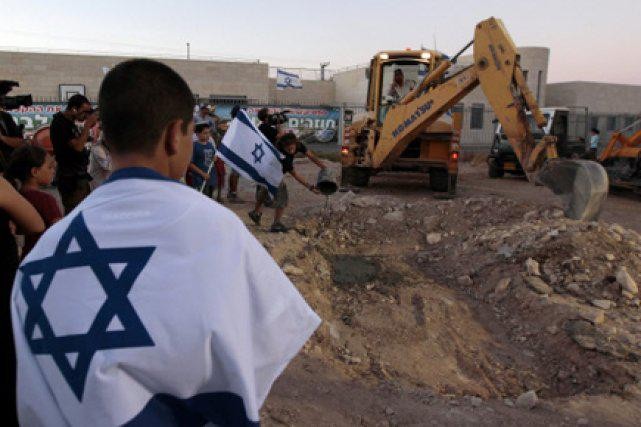 الخارجية تستنكر بناء مستوطنة جديدة قرب نابلس