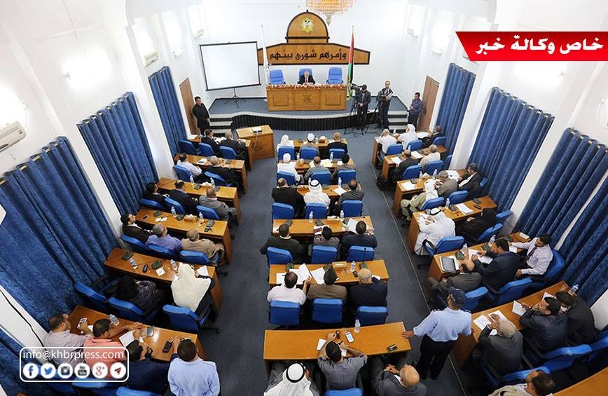 بالفيديو: "التشريعي" ينعقد بغزّة لرفض قرار المحكمة الدستورية بحله