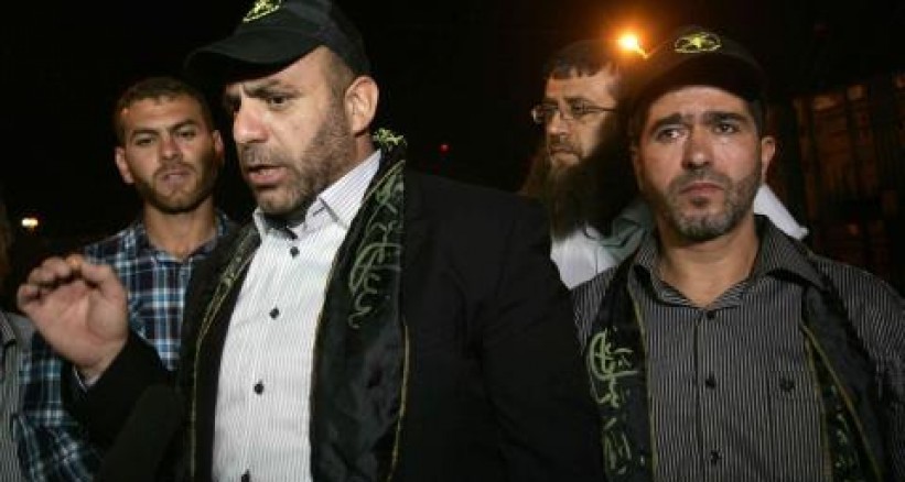 الاحتلال يؤجل الحكم على الشيخ طارق قعدان لـ27/11/2017