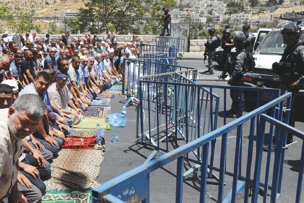 الحركة "الإسلامية الجنوبية" بالداخل المحتل تدين إغلاق الأقصى