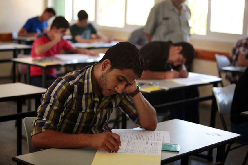 التربية تصدر قراراً يسمح بالتسجيل للاستكمال في امتحان "الإنجاز"