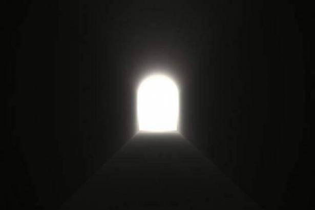 الموت يغدر فنانًا ومذيعًا مصريا في الـ33.. هكذا رَحَلَ فجأة!