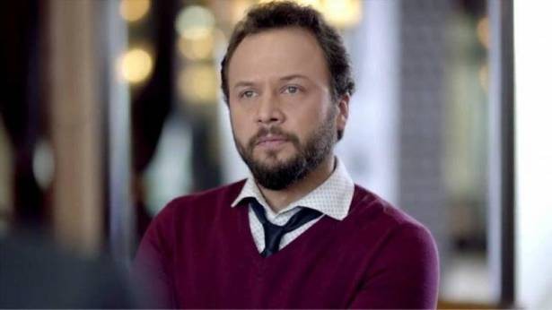 ابن مكسيم يتخرّج.. شاهدوا كم يشبه والده!