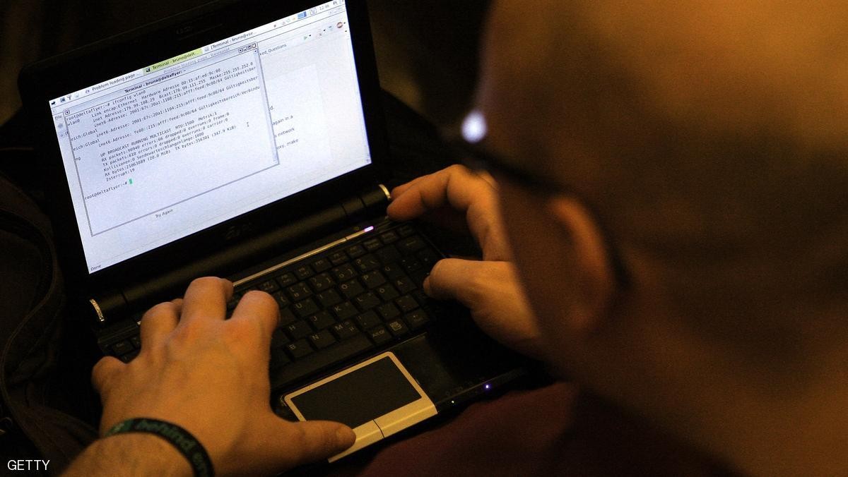 السجن لألماني قطع الإنترنت عن مليون شخص