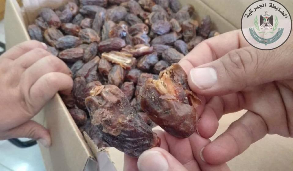 ضبط تمور غير صالحة للاستهلاك  بجنين وطولكرم