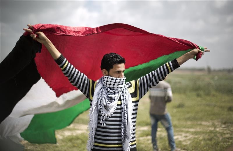 تحت شعار "الشباب الفلسطيني معرفةٌ وحراك"