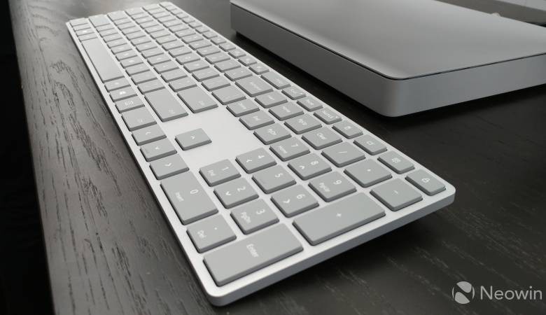 مايكروسوفت تطلق لوحة مفاتيح جديدة مزوّدة بمستشعر للبصمة