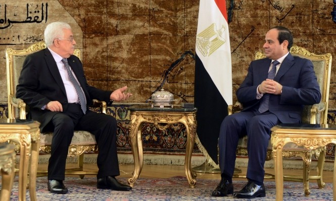 السيسي يؤكد لنظيره الفلسطيني ضرورة المضي قدمًا بملف المصالحة 