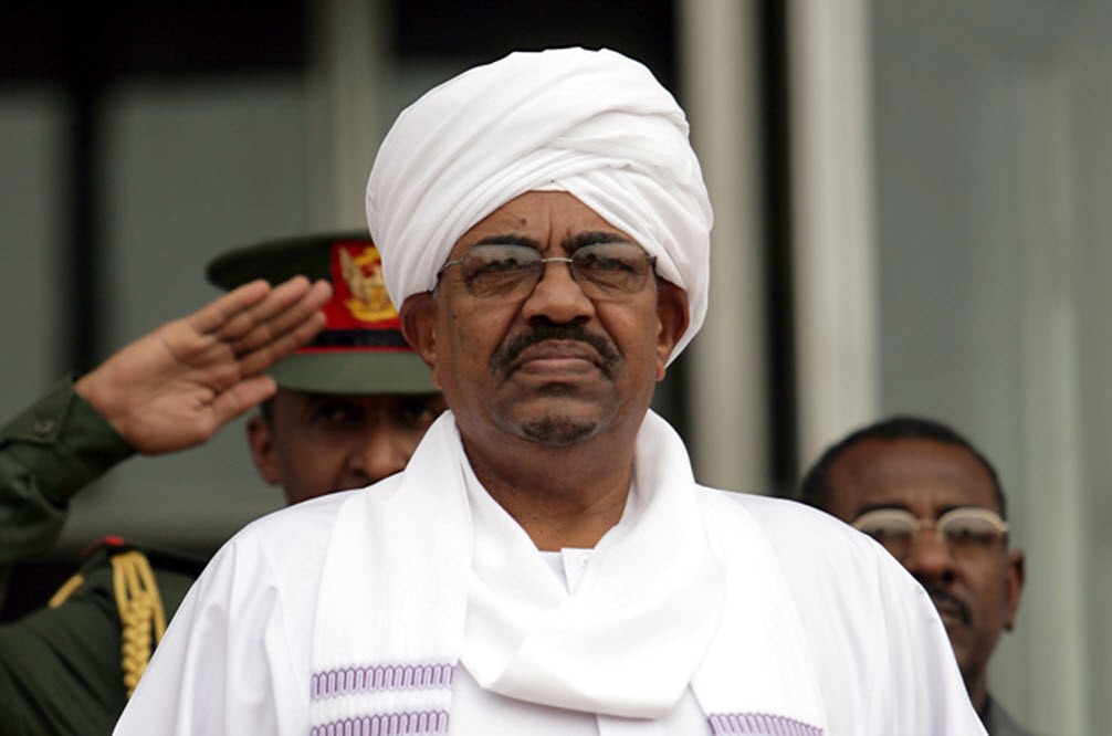 البشير: سنتجاوز الأزمة رغم محاولات البعض تركيع السودان