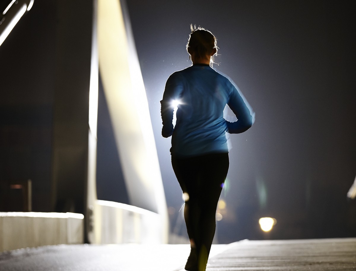 معلومات مهمة حول ممارسة الرياضة قبل الخلود الى النوم