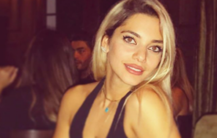 بالصور : هذه الحسناء أشعلت مواقع التواصل.. خمنوا إبنة أي ممثل تكون!