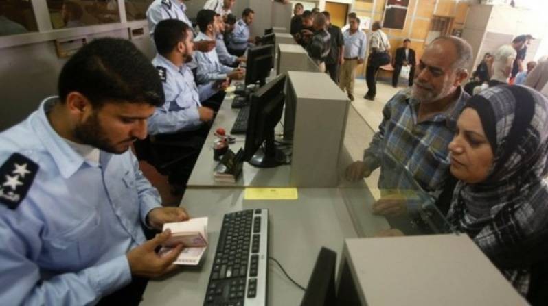 داخلية غزة تصدر تنويهاً للمواطنين الراغبين بالسفر غدًا الخميس 