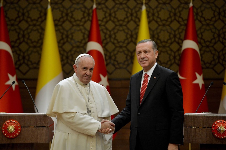 أردوغان وبابا الفاتيكان يدعوان للحفاظ على وضع القدس