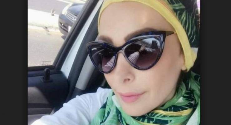 مؤلف مصري شهير يهاجم أمل حجازي: 'هي غنت إيه أصلا'!