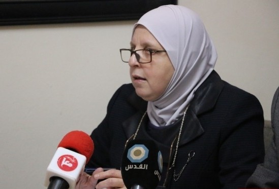 إقالة مديرة العلاج بالخارج في رام الله من منصبها وتعيينها مستشارة للوزير