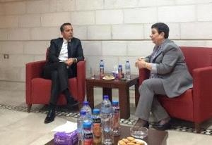 عشراوي تطلع رئيس الوزراء النمساوي على آخر التطورات السياسية والدولية