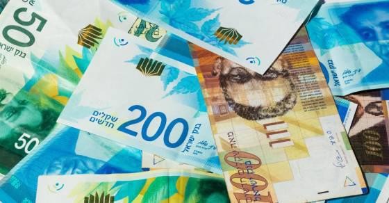 "النقد" تُصدر تعليمات للمصارف والصرافين للحد من مخاطر تداول العملات المزورة والمزيفة