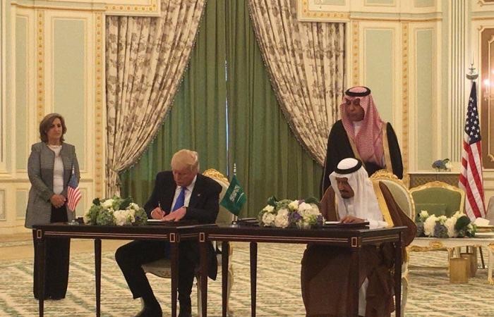 توقيع اتفاقية بقيمة 280 مليار دولار بين الرياض وواشنطن