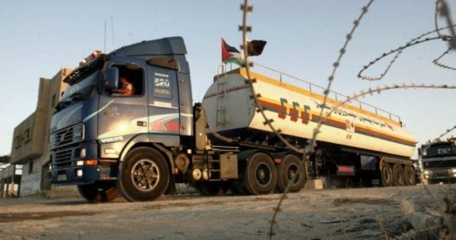حماس: خطوات أخرى ستتبع إدخال الوقود للقطاع للتخفيف من أزماته