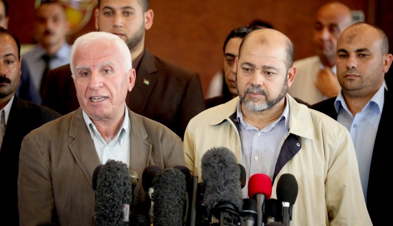 مساعي لإتمام مصالحة تشمل "دحلان"